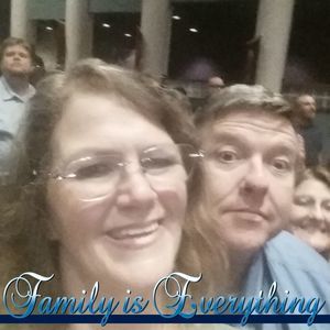 Meet your Posher, Glae